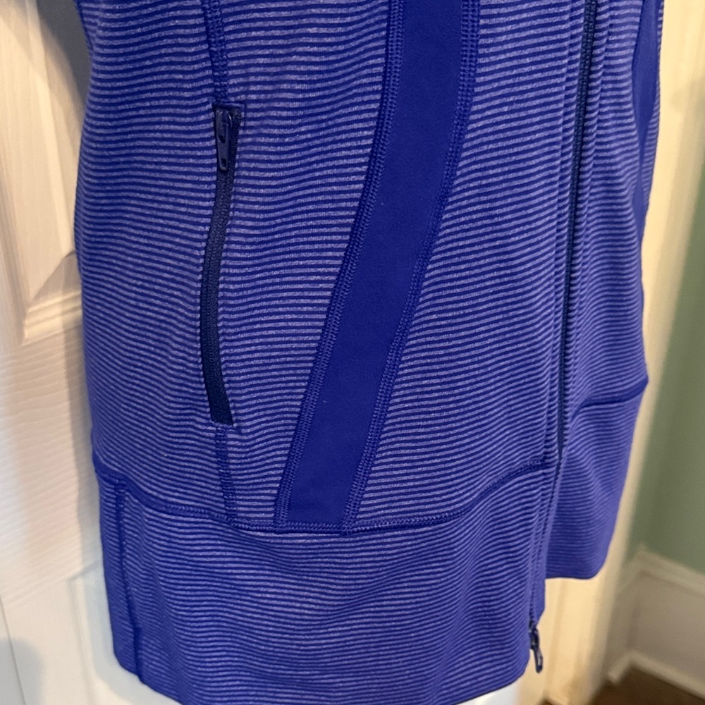 Lululemon Stride Full Zip Jacket Women's Tonka Stripe Pigment Blue Sz 8 - Picture 4 of 12